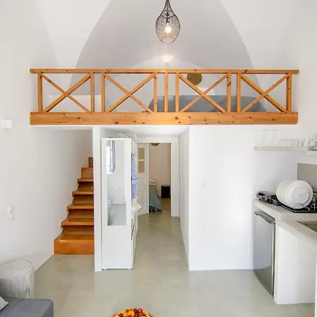 Arcadoia House *
